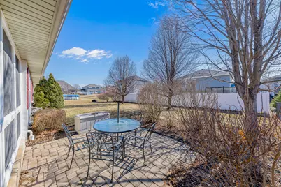 820 W Locust Lane, Peotone, IL 60468 - Photo 19