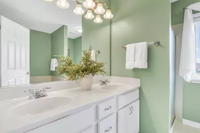 7817 Cascade Way, Gurnee, IL 60031 - Photo 25