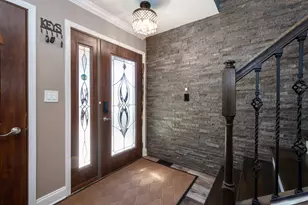 10 Matts Rd, Fox Lake, IL 60020 - Photo 3