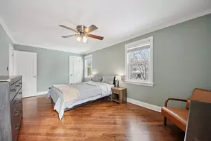 8646 Harms Rd, Skokie, IL 60077 - Photo 9