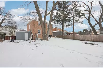 8646 Harms Road, Skokie, IL 60077 - Photo 19