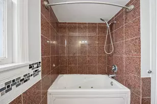 8646 Harms Rd, Skokie, IL 60077 - Photo 11