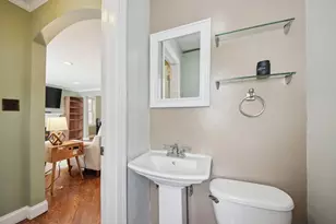 8646 Harms Rd, Skokie, IL 60077 - Photo 7