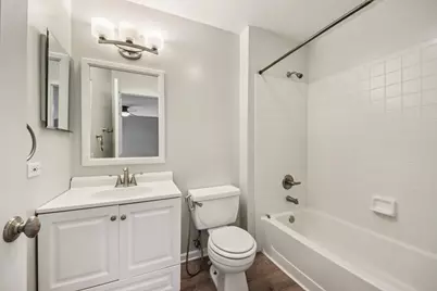 808 Old Checker Road, Buffalo Grove, IL 60089 - Photo 19