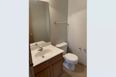 160 Concord Drive S #160, Oswego, IL 60543 - Photo 9