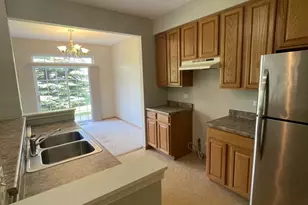 160 Concord Dr S, Oswego, IL 60543 - Photo 5