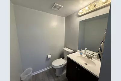 1172 Hill Crest Drive, Carol Stream, IL 60188 - Photo 7