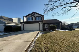 1172 Hill Crest Dr, Carol Stream, IL 60188 - Photo 1