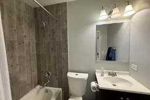 1172 Hill Crest Dr, Carol Stream, IL 60188 - Photo 13