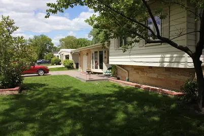 5639 N Manor Lane, Norwood Park Township, IL 60631 - Photo 3