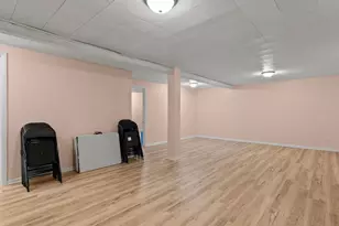 636 E 156th Pl, South Holland, IL 60473 - Photo 11