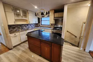 143 E 119th St, Chicago, IL 60628 - Photo 7