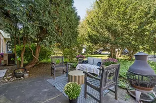 1955 Tanglewood Dr, Glenview, IL 60025 - Photo 5