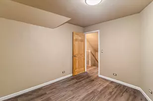 10524 S Lasalle St, Chicago, IL 60628 - Photo 19