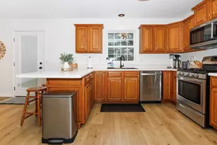 34 Downing Cir, Bloomington, IL 61704 - Photo 15