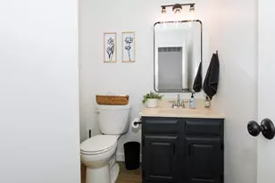 34 Downing Cir, Bloomington, IL 61704 - Photo 21