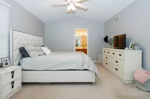 34 Downing Cir, Bloomington, IL 61704 - Photo 33