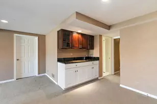 814 Oak Hill Rd, Lake Barrington, IL 60010 - Photo 31