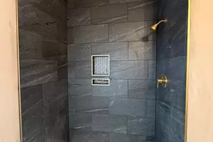 10398 E Clara Ave, Rochelle, IL 61068 - Photo 9