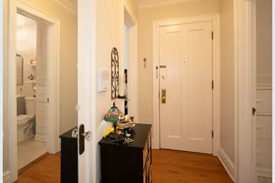 1146 Ontario Street #1E, Oak Park, IL 60302 - Photo 3