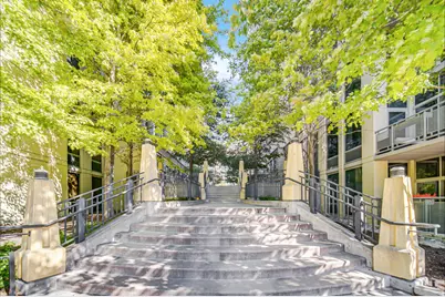 720 N Larrabee Street #1108, Chicago, IL 60654 - Photo 33