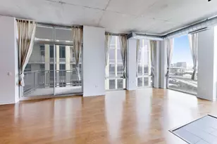 720 N Larrabee St, Chicago, IL 60654 - Photo 9