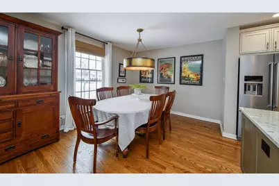 1926 Cheshire Lane, Wheaton, IL 60189 - Photo 5