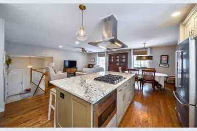 1926 Cheshire Lane, Wheaton, IL 60189 - Photo 7