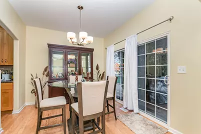 8 Lily Court, Bolingbrook, IL 60440 - Photo 5