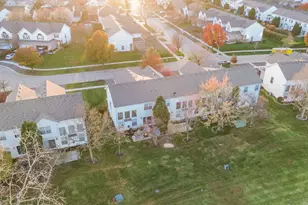 8 Lily Ct, Bolingbrook, IL 60440 - Photo 27