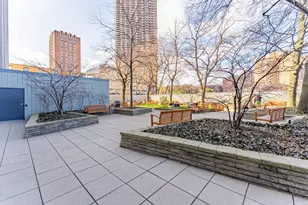 3600 N Lake Shore Dr, Chicago, IL 60613 - Photo 29