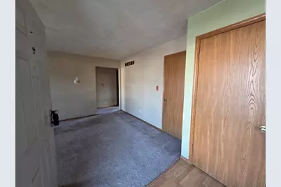 310 W 4th South Street, Mount Olive, IL 62069 - Photo 3