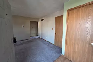 310 W 4th S St, Mount Olive, IL 62069 - Photo 3