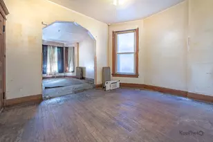 1512 S Sawyer Ave, Chicago, IL 60623 - Photo 5