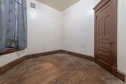 1512 S Sawyer Avenue, Chicago, IL 60623 - Photo 11