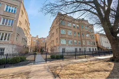 4211 N Paulina Street #3B, Chicago, IL 60613 - Photo 1