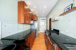 4211 N Paulina St, Chicago, IL 60613 - Photo 13