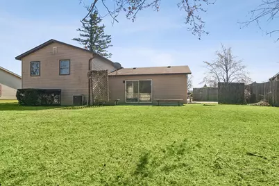 166 E Cunningham Drive, Palatine, IL 60067 - Photo 15