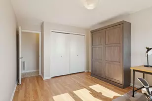 8225 N Niles Center Road N, Skokie, IL 60077 - Photo 19