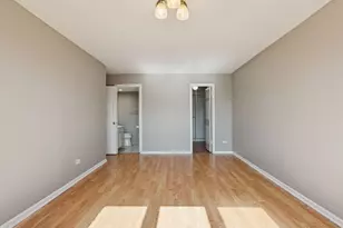 8225 N Niles Center Road N, Skokie, IL 60077 - Photo 23