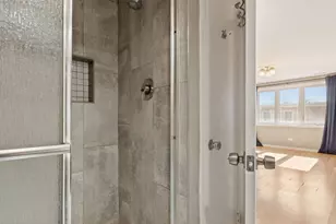 8225 N Niles Center Road N, Skokie, IL 60077 - Photo 27