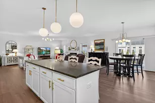 429 Fairway Ln, Sycamore, IL 60178 - Photo 11