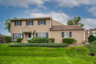 134 W Wood Street #134, Palatine, IL 60067 - Photo 1