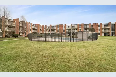 300 W Fullerton Avenue #320, Addison, IL 60101 - Photo 15