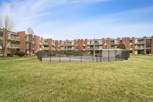 300 W Fullerton Ave, Addison, IL 60101 - Photo 15