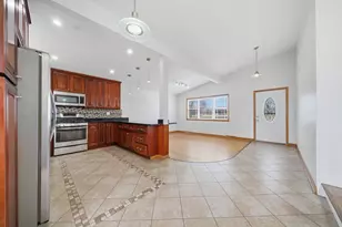 10725 S Rutherford Ave, Worth, IL 60482 - Photo 13