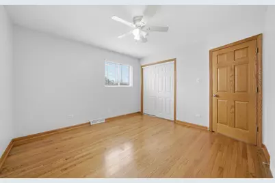 10725 S Rutherford Avenue, Worth, IL 60482 - Photo 29