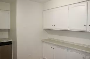 2 Timber Ln, Vernon Hills, IL 60061 - Photo 13