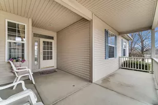 310 Fairwind Ct, Montgomery, IL 60538 - Photo 3