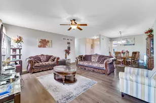 310 Fairwind Ct, Montgomery, IL 60538 - Photo 5